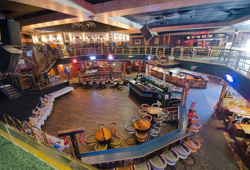 Hotel Canad Inns Destination Centre Windsor Park | Winnipeg | Manitoba | Canada 13