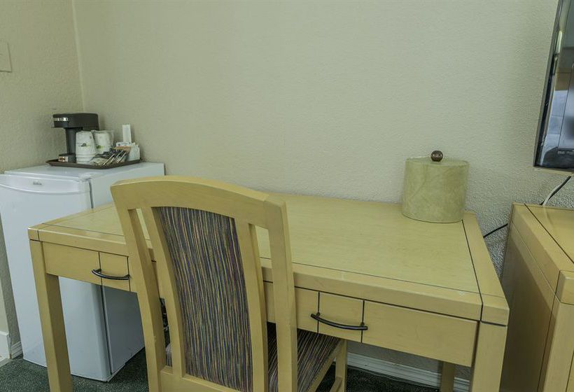 Hotel Howard Johnson Downtown | Kamloops | British Columbia | Canada 10