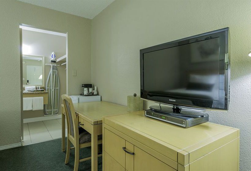 Hotel Howard Johnson Downtown | Kamloops | British Columbia | Canada 7