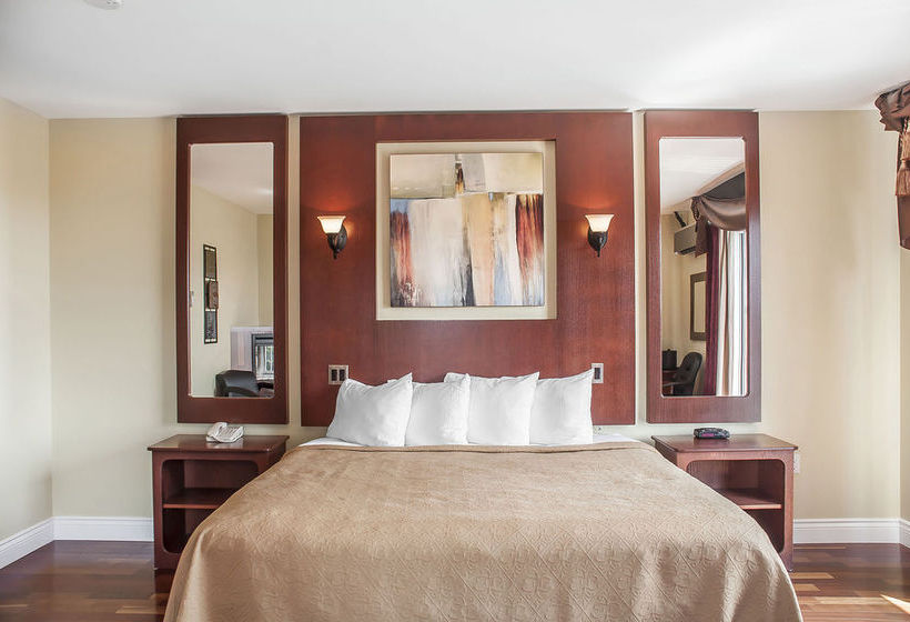 Quality Hotel Fallsview Cascade | Niagara Falls | Ontario | Canada 15