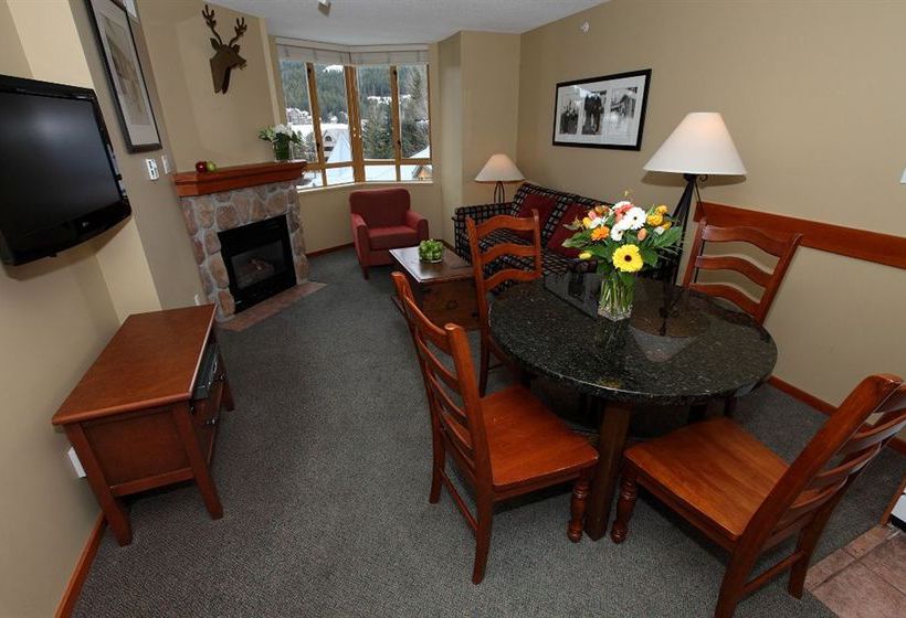 Hotel Cascade Lodge | Whistler | British Columbia | Canada 2