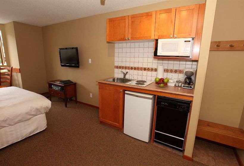 Hotel Cascade Lodge | Whistler | British Columbia | Canada 7