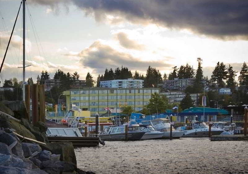 Hotel Coast Discovery Inn & Marina | Campbell River | British Columbia | Canada 1