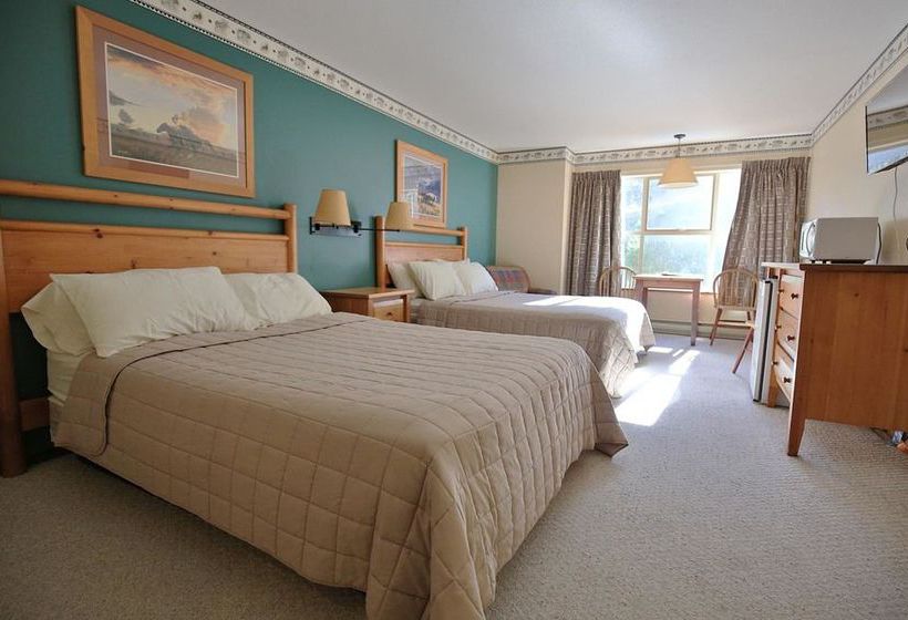 Coast Inn at Apex Mountain Resort | Penticton | British Columbia | Canada 4