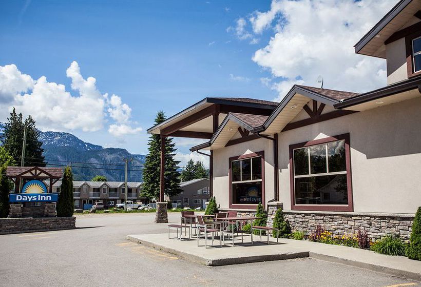 Hotel Days Inn & Suites Revelstoke Revelstoke
