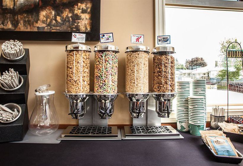 Hotel Days Inn & Suites Revelstoke | Revelstoke | British Columbia | Canada 1