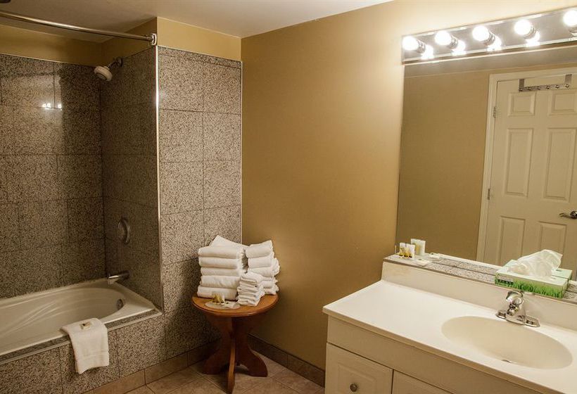 Hotel Days Inn & Suites Revelstoke | Revelstoke | British Columbia | Canada 15