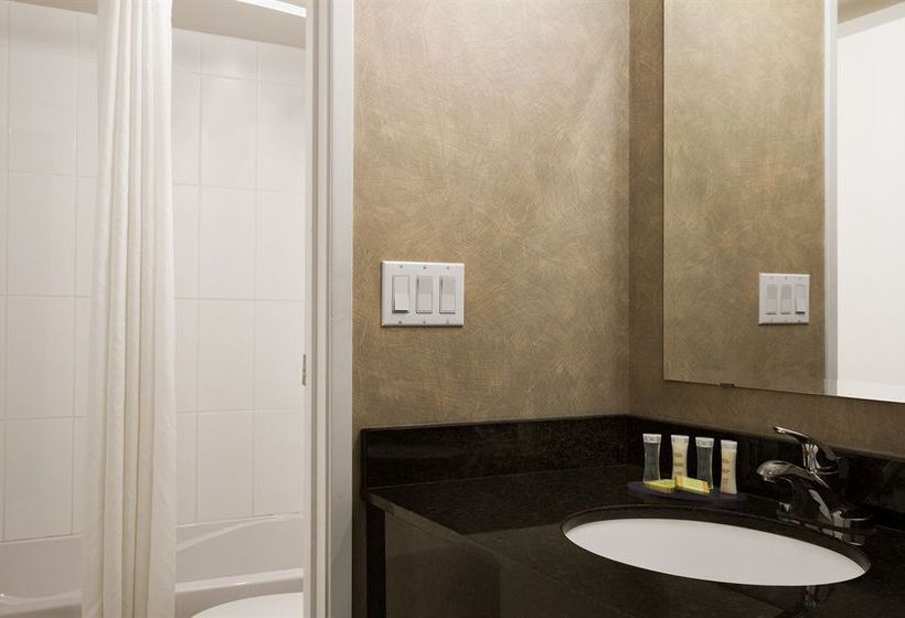 Hotel Super 8 Vernon | Vernon | British Columbia | Canada 5