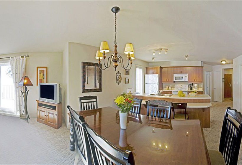 Hotel Comfort Inn & Suites Mont Tremblant | Mont Tremblant | Quebec | Canada 5