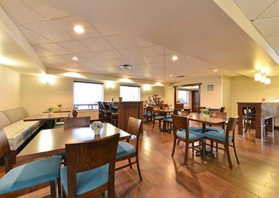 Hotel Comfort Inn & Suites Airport | Calgary | Alberta | Canada 14