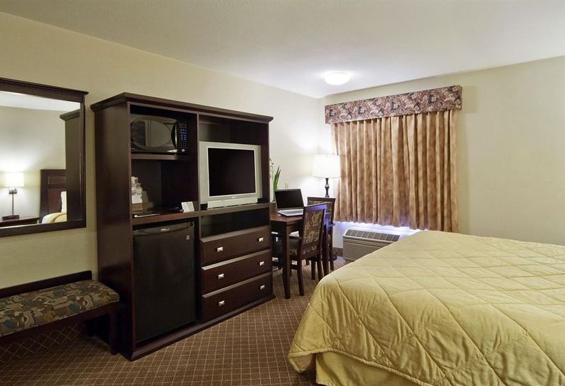 Hotel Comfort Inn & Suites Airport | Calgary | Alberta | Canada 2