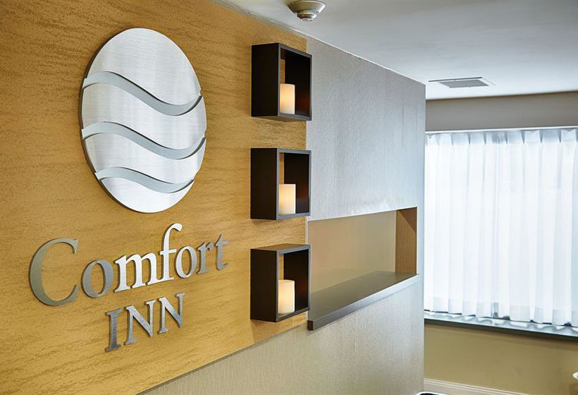 Hotel Comfort Inn Airport East | L'Ancienne-Lorette | Quebec | Canada 14