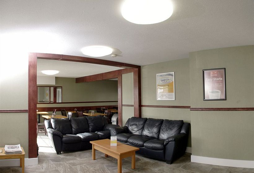 Hotel Econo Lodge Inn & Suites Kamloops | Kamloops | British Columbia | Canada 2