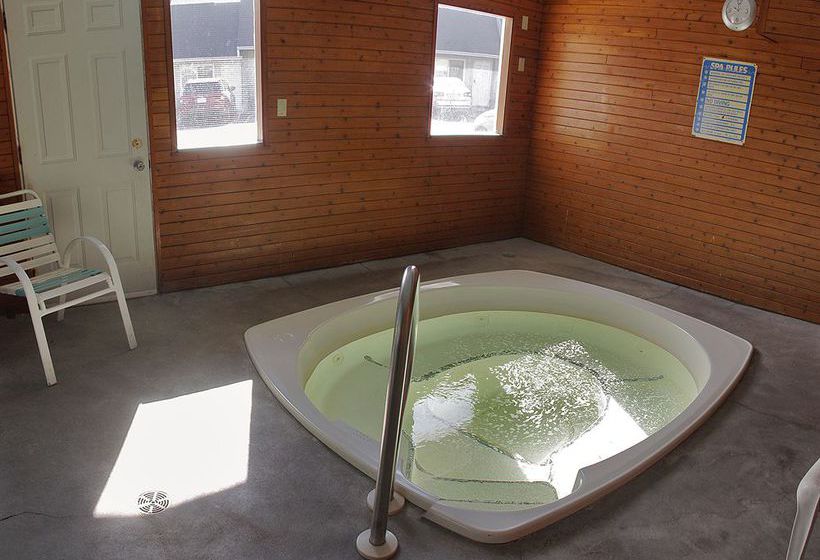 Hotel Econo Lodge Inn & Suites Kamloops | Kamloops | British Columbia | Canada 5