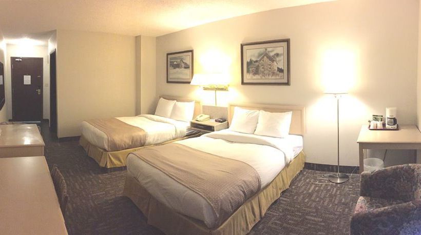 Crestwood Hotel | Hinton | Alberta | Canada 1