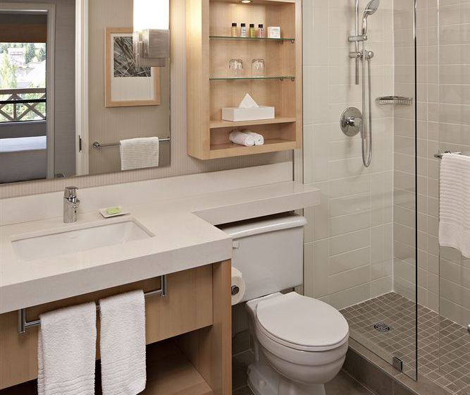 Hotel Delta Whistler Village Suites | Whistler | British Columbia | Canada 17