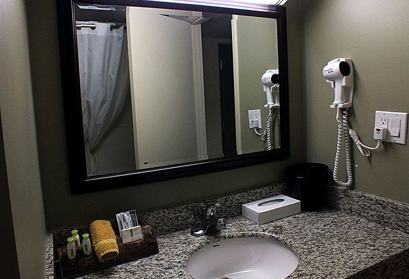 Hotel Edmonton Yellowhead Motor | Edmonton | Alberta | Canada 2