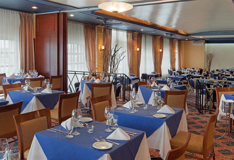 Hotel Crowne Plaza Montreal Airport | Montreal | Quebec | Canada 12