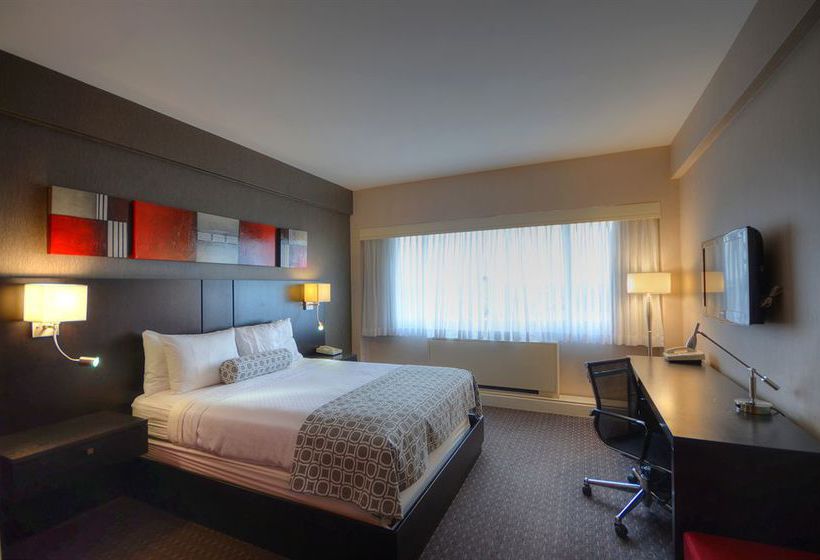 Hotel Crowne Plaza Montreal Airport | Montreal | Quebec | Canada 17