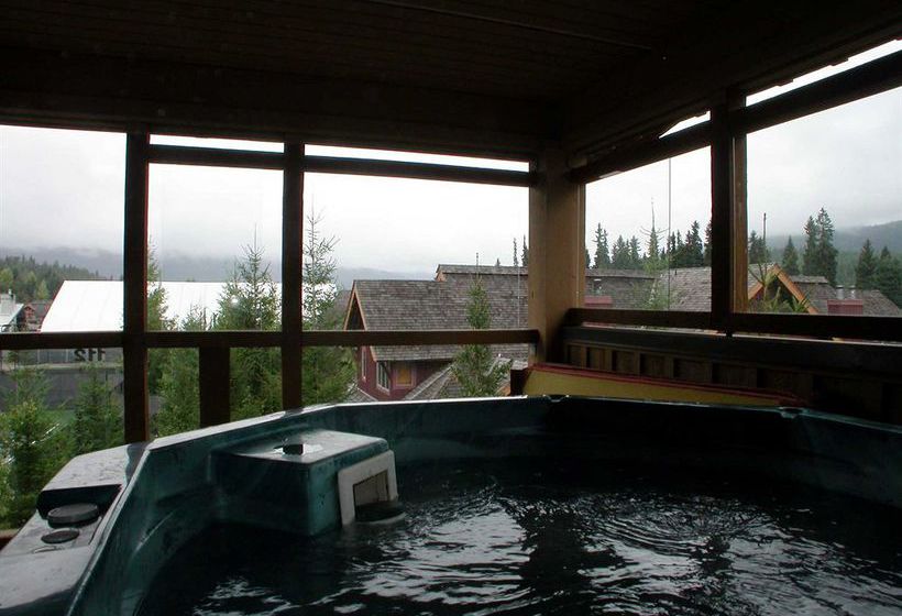 Hotel Glaciers Reach | Whistler | British Columbia | Canada 1