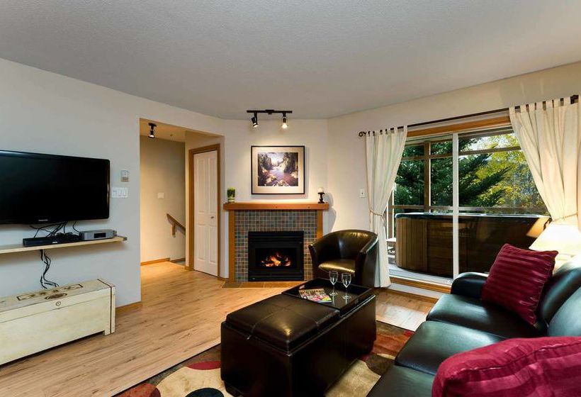 Hotel Glaciers Reach | Whistler | British Columbia | Canada 18