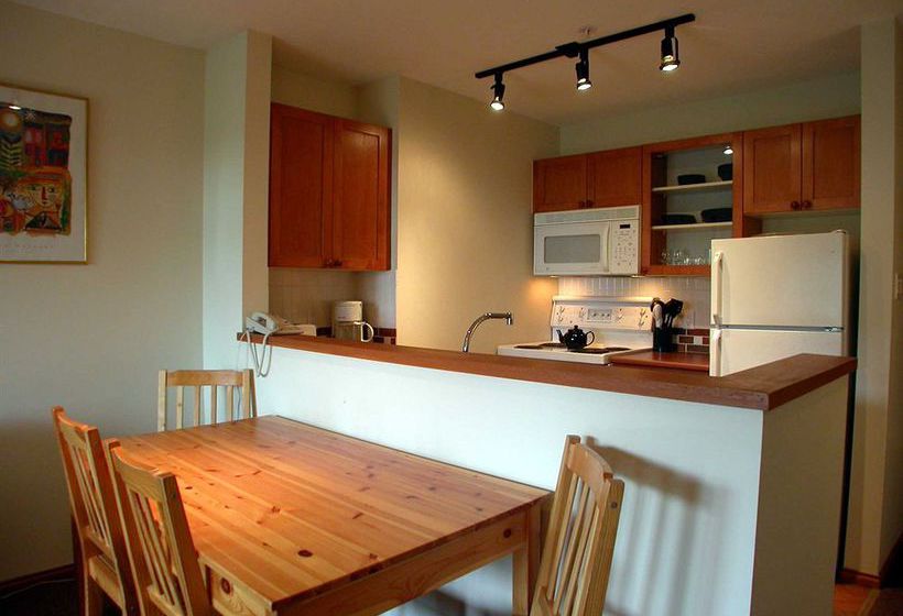 Hotel Glaciers Reach | Whistler | British Columbia | Canada 9