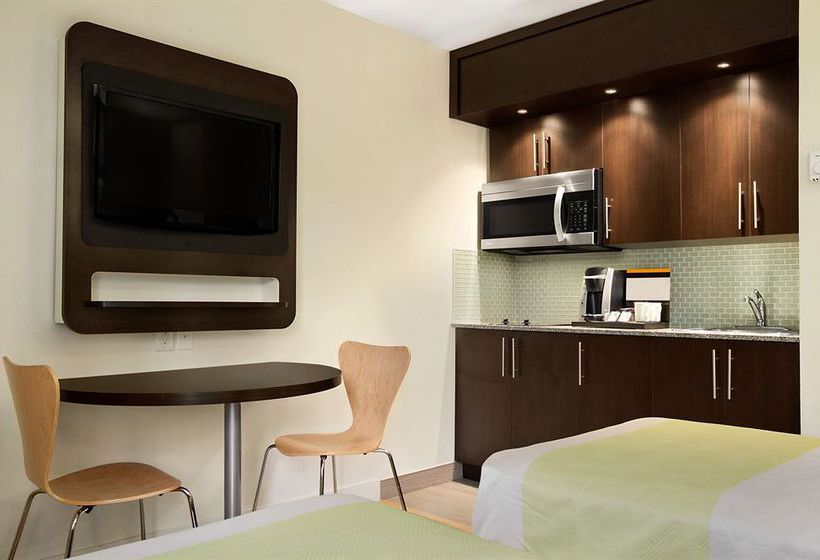 Studio 6 Downtown Toronto | Toronto | Ontario | Canada 9