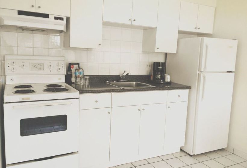 Hotel Greenbrier | Vancouver | British Columbia | Canada 11