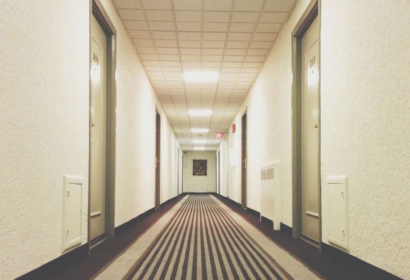 Hotel Greenbrier | Vancouver | British Columbia | Canada 6