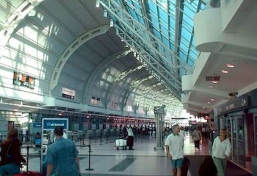 Hotel Holiday Inn Toronto Airport East | Toronto | Ontario | Canada 18