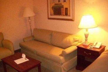 Hotel Howard Johnson Plaza | Sudbury | Ontario | Canada 11