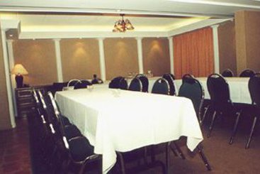 Hotel Howard Johnson Plaza | Sudbury | Ontario | Canada 12