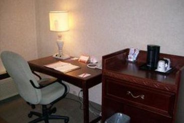 Hotel Howard Johnson Plaza | Sudbury | Ontario | Canada 7