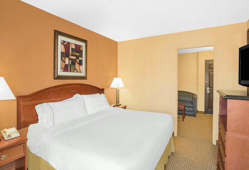 Hotel Ramada Edmonton West | Edmonton | Alberta | Canada 2