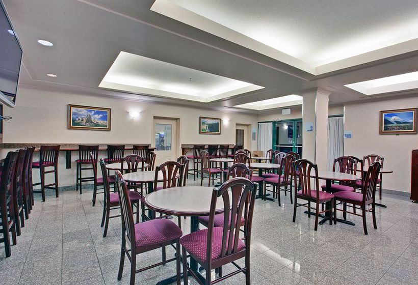 Hotel Holiday Inn Express Kamloops | Kamloops | British Columbia | Canada 3