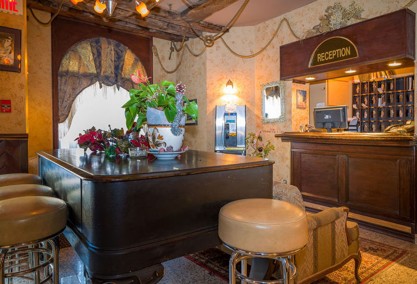 Hotel Champ de Mars | Montreal | Quebec | Canada 14