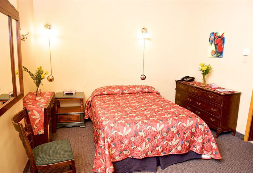 Hotel Champ de Mars | Montreal | Quebec | Canada 4