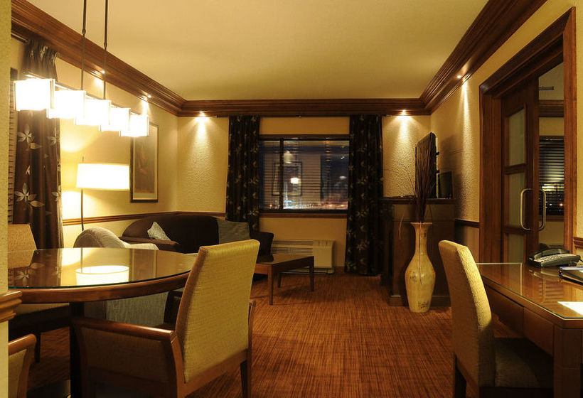 Hotel Le Montagnais | Chicoutimi | Quebec | Canada 6