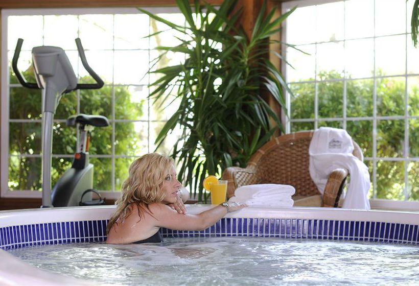 Hotel Inn on Long Lake | Nanaimo | British Columbia | Canada 4