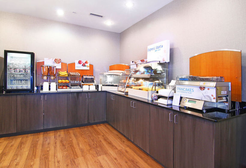 Hotel Holiday Inn Express Calgary | Calgary | Alberta | Canada 17