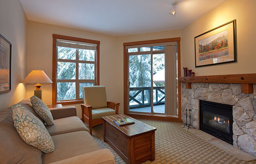 Hotel Lost Lake Lodge | Whistler | British Columbia | Canada 16