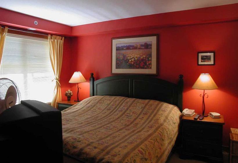 Hotel Lost Lake Lodge | Whistler | British Columbia | Canada 3