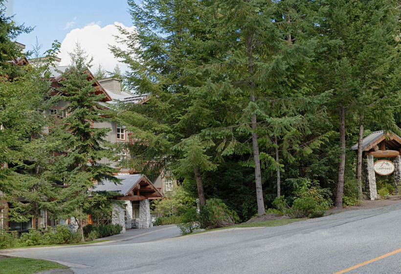 Hotel Lost Lake Lodge | Whistler | British Columbia | Canada 7