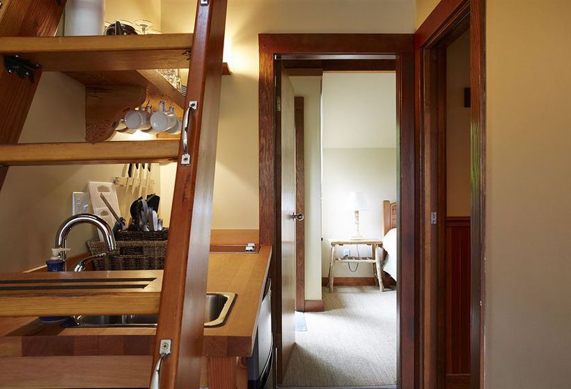 Hotel Middle Beach Lodge | Tofino | British Columbia | Canada 12