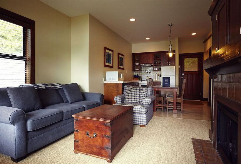 Hotel Middle Beach Lodge | Tofino | British Columbia | Canada 13