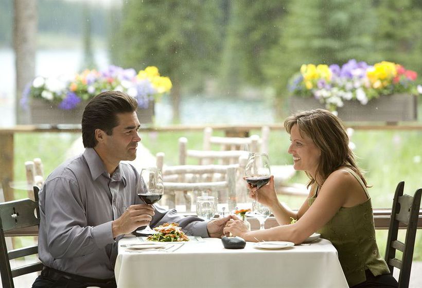 Hotel Moraine Lake Lodge | Lake Louise | Alberta | Canada 5