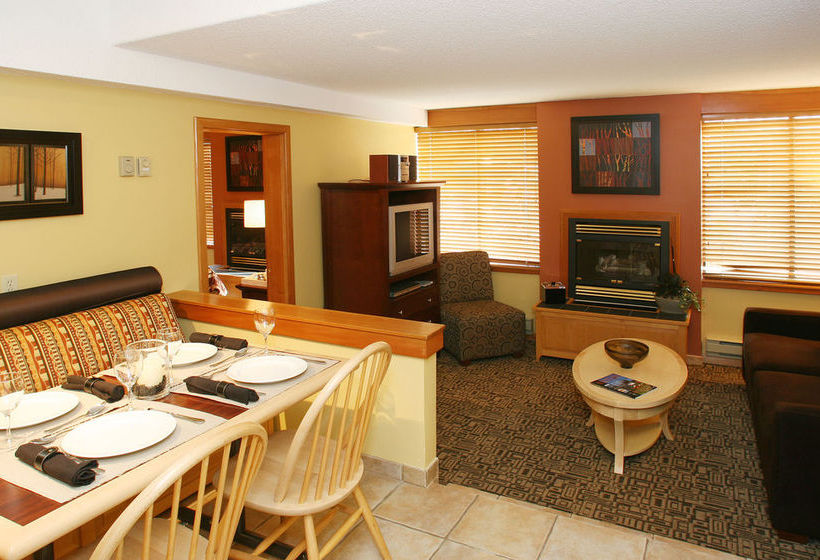 Hotel Mountainside Lodge Vacation | Whistler | British Columbia | Canada 10