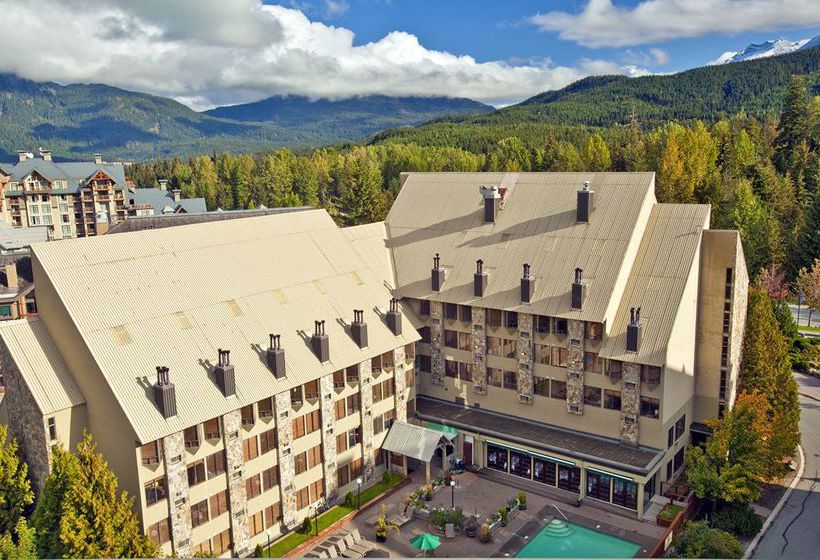 Hotel Mountainside Lodge Vacation | Whistler | British Columbia | Canada 4