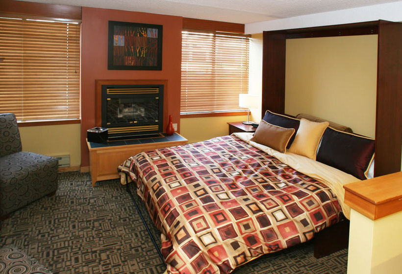 Hotel Mountainside Lodge Vacation | Whistler | British Columbia | Canada 9