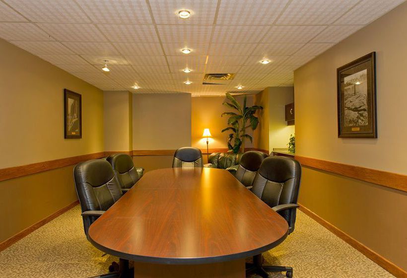 Imperial Hotel & Suites | Niagara Falls | Ontario | Canada 7